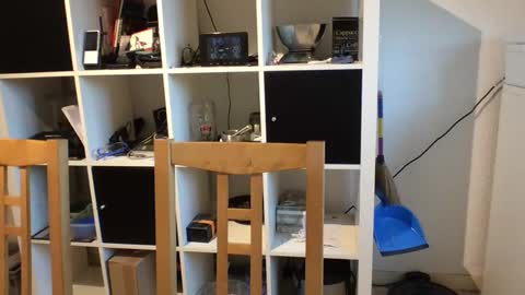 Snapshot of eddelmar chatting on 12/28/24, 07:44 eddelmar online show from 12/28/24, 07:44