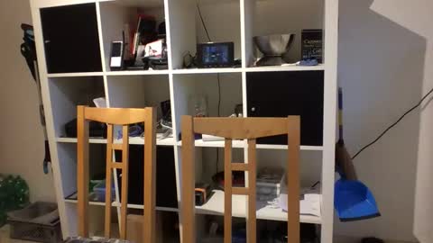 Snapshot of eddelmar chatting on 12/29/24, 07:17 eddelmar online show from 12/29/24, 07:17