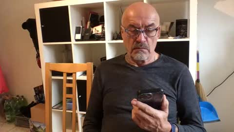 Snapshot of eddelmar chatting on 01/15/25, 11:32 eddelmar online show from 01/15/25, 11:32