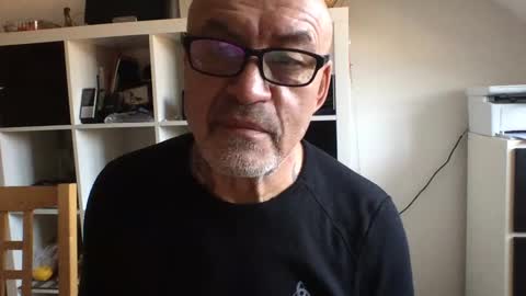 Snapshot of eddelmar chatting on 03/02/25, 04:10 eddelmar online show from 03/02/25, 04:10