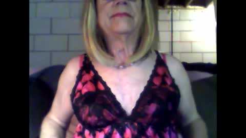 Snapshot of eddie595959 chatting on 02/15/26, 11:30 eddie595959 online show from 02/15/26, 11:30