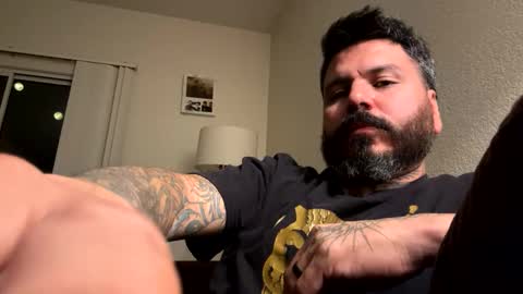 Snapshot of eddiesteven chatting on 11/25/25, 08:03 eddiesteven online show from 11/25/25, 08:03