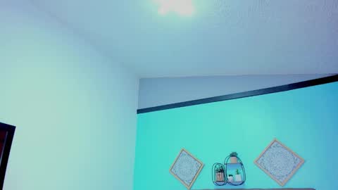 Snapshot of edelaine_rogers chatting on 03/25/26, 04:07 ede online show from 03/25/26, 04:07
