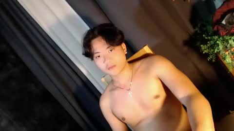 edelcum_xx online show from 11/28/25, 08:55