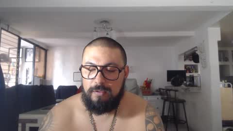 Snapshot of edgarram83 chatting on 02/15/25, 10:52 edgarram83 online show from 02/15/25, 10:52