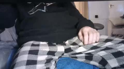 edged biker online show from 02/09/25, 03:56