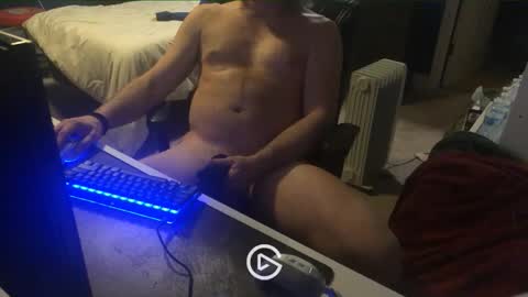 Snapshot of edgemeallnight chatting on 03/14/26, 03:01 edgemeallnight online show from 03/14/26, 03:01