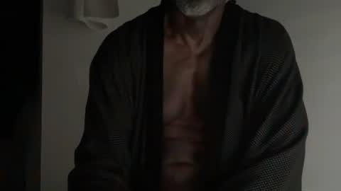 Dad online show from 11/28/25, 04:15