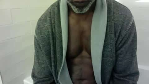 Snapshot of edgingdaddy chatting on 04/29/26, 05:41 Dad online show from 04/29/26, 05:41