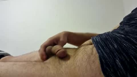 Snapshot of edin1921 chatting on 01/15/26, 07:57 edin1921 online show from 01/15/26, 07:57