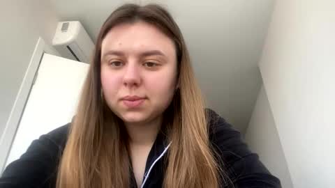 Snapshot of edina77 chatting on 03/15/26, 11:27 Edina online show from 03/15/26, 11:27