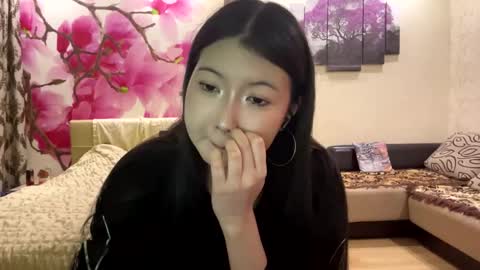 Eri online show from 04/29/26, 09:32