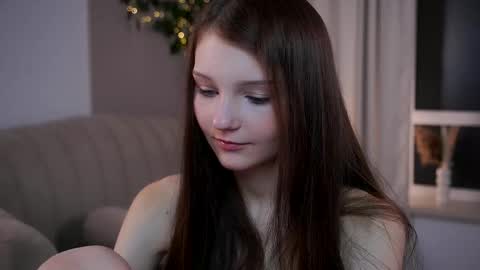 Snapshot of edithgalpin chatting on 03/08/26, 11:30 Lisa online show from 03/08/26, 11:30