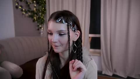 Snapshot of edithgalpin chatting on 03/13/26, 12:06 Lisa online show from 03/13/26, 12:06