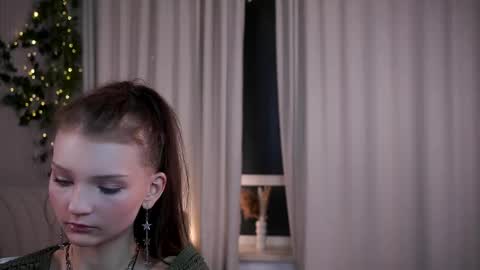 Snapshot of edithgalpin chatting on 03/14/26, 12:17 Lisa online show from 03/14/26, 12:17