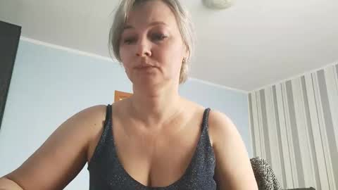 edithmanning online show from 02/05/26, 06:51