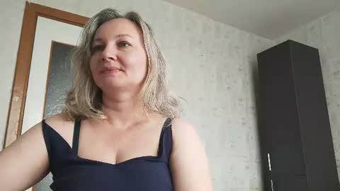 edithmanning online show from 06/23/26, 06:22