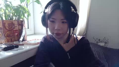 Snapshot of edithobeng chatting on 01/06/26, 07:34 Kama online show from 01/06/26, 07:34