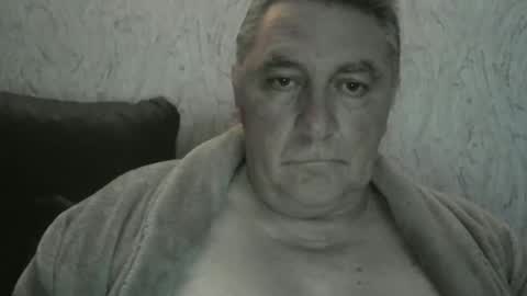 Snapshot of edje59a chatting on 11/09/25, 11:36 Eddy online show from 11/09/25, 11:36