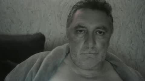 Snapshot of edje59a chatting on 11/15/25, 01:14 Eddy online show from 11/15/25, 01:14