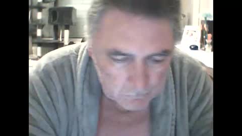 Snapshot of edje59a chatting on 12/02/25, 08:19 Eddy online show from 12/02/25, 08:19