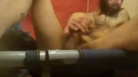 Snapshot of edmore1215 chatting on 12/19/25, 10:06 edmore1215 online show from 12/19/25, 10:06