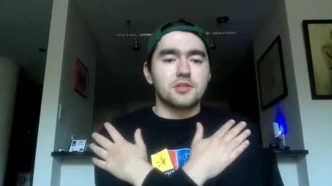 Snapshot of edmundfitz75 chatting on 11/11/25, 09:04 EddieFitz75 online show from 11/11/25, 09:04