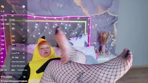 ednadavis online show from 04/25/26, 01:41