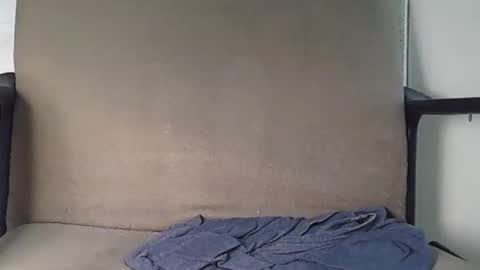 Snapshot of edsdasc chatting on 10/25/25, 01:13 Eds online show from 10/25/25, 01:13