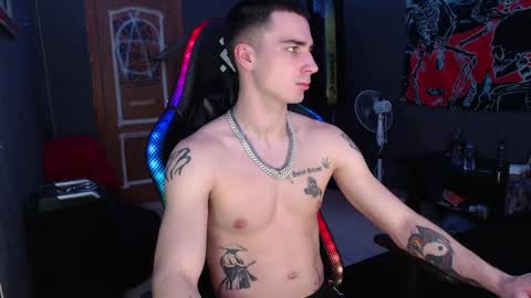 Eduar online show from 01/19/25, 05:07