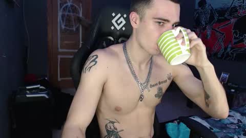 Eduar online show from 10/24/25, 11:06