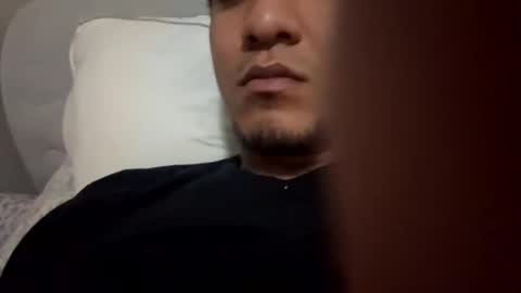 Snapshot of eduardo765435 chatting on 11/09/25, 03:49 Eduardo online show from 11/09/25, 03:49