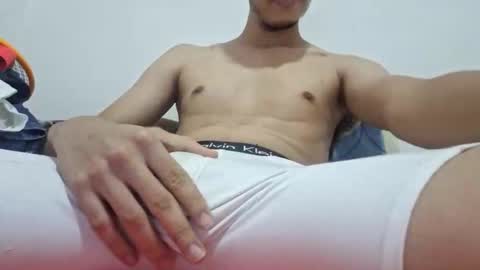 Snapshot of edw_1 chatting on 09/18/25, 07:16 edw_1 online show from 09/18/25, 07:16