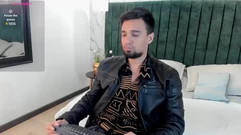 Eduardo online show from 02/21/25, 03:34