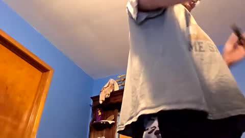 edwardaims_2please online show from 11/16/25, 05:51