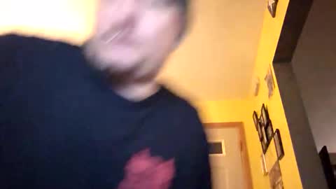 edwardaims_2please online show from 11/19/25, 03:39