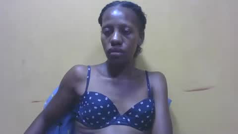 edwige770943 online show from 04/18/26, 06:34
