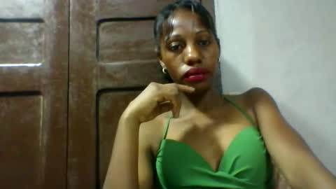 edwige770943 online show from 05/07/26, 04:18