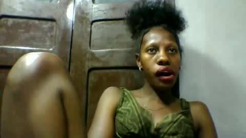 edwige770943 online show from 05/13/26, 05:32