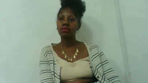 edwige770943 online show from 06/09/26, 04:51