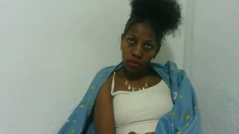 edwige770943 online show from 06/10/26, 04:56