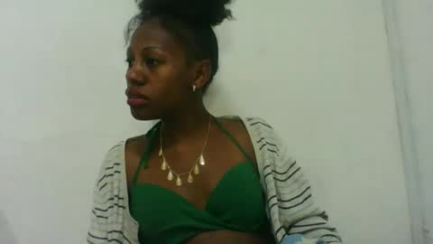 edwige770943 online show from 06/11/26, 05:16