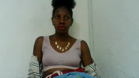 edwige770943 online show from 06/13/26, 07:39