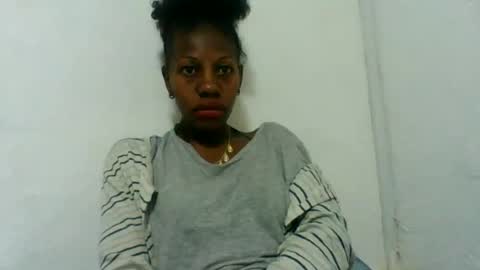 edwige770943 online show from 06/17/26, 04:15
