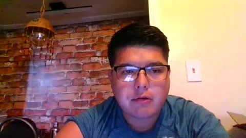 Snapshot of edwins777 chatting on 12/16/24, 08:26 Nicky789 online show from 12/16/24, 08:26