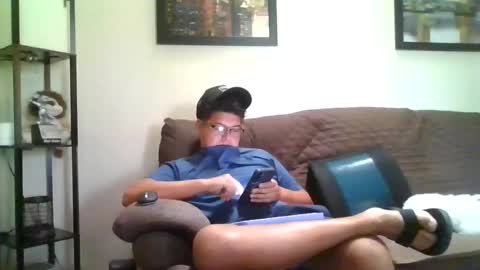 Snapshot of edwins777 chatting on 10/02/25, 07:21 Nicky789 online show from 10/02/25, 07:21