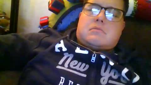 Snapshot of edwins777 chatting on 12/15/25, 10:58 Nicky789 online show from 12/15/25, 10:58