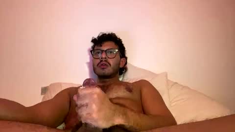 Snapshot of edyleso chatting on 11/06/25, 12:44 Edy online show from 11/06/25, 12:44