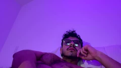 Snapshot of edyleso chatting on 11/08/25, 02:45 Edy online show from 11/08/25, 02:45