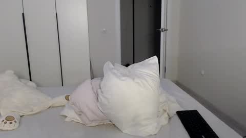 eelena4kiss online show from 02/24/25, 06:36